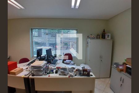 Casa à venda com 4 quartos, 140m² em Vila Olímpia, São Paulo