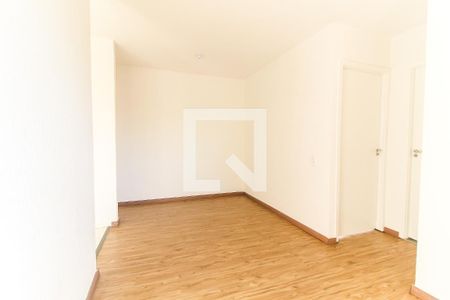 Sala de apartamento para alugar com 2 quartos, 42m² em Colônia (zona Leste), São Paulo