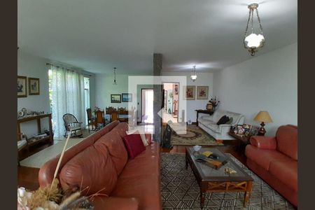 Casa à venda com 4 quartos, 450m² em Vila Mariana, São Paulo