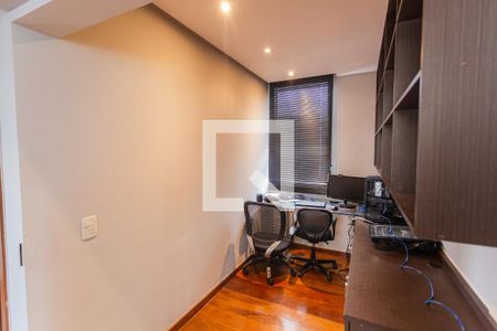 Escritório de apartamento para alugar com 2 quartos, 80m² em São Pedro, Belo Horizonte