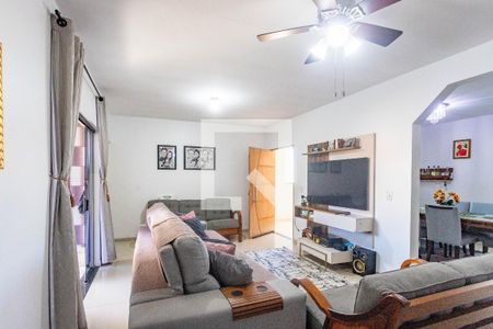 Sala  de casa à venda com 3 quartos, 418m² em Vila Nogueira, Diadema