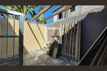 Sala de casa para alugar com 1 quarto, 50m² em Jardim Anita, Itaquaquecetuba