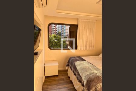 Apartamento à venda com 3 quartos, 168m² em Moema, São Paulo
