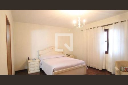 Casa à venda com 3 quartos, 500m² em Vila Sao Pedro, São Paulo