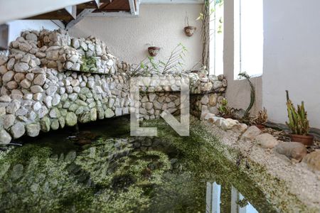 Escada de casa para alugar com 3 quartos, 140m² em Vila Rei, Mogi das Cruzes