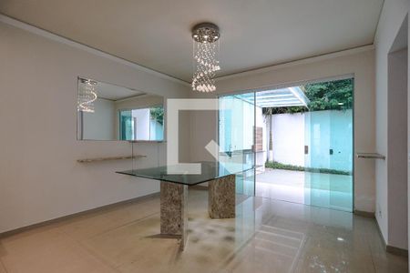 Sala de Jantar de casa para alugar com 3 quartos, 140m² em Vila Rei, Mogi das Cruzes