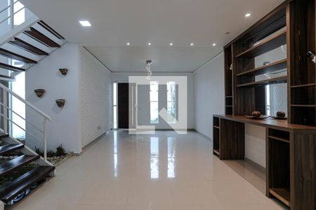 Casa para alugar com 3 quartos, 140m² em Vila Rei, Mogi das Cruzes