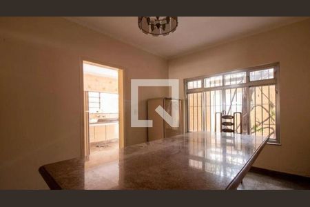 Casa à venda com 4 quartos, 230m² em Vila da Saúde, São Paulo