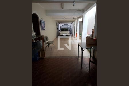 Casa à venda com 4 quartos, 500m² em Alvarenga, São Bernardo do Campo