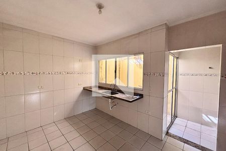 Cozinha de casa para alugar com 2 quartos, 80m² em Chácara Califórnia, São Paulo