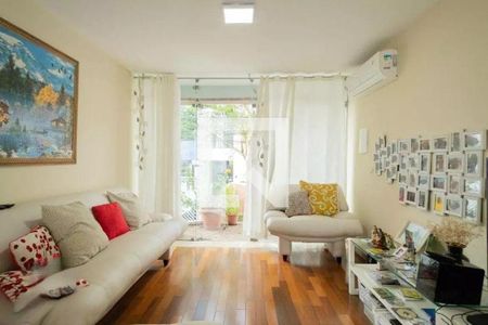 Casa à venda com 4 quartos, 280m² em Nova Petrópolis, São Bernardo do Campo