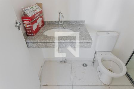 Banheiro de kitnet/studio à venda com 1 quarto, 24m² em Pinheiros, São Paulo