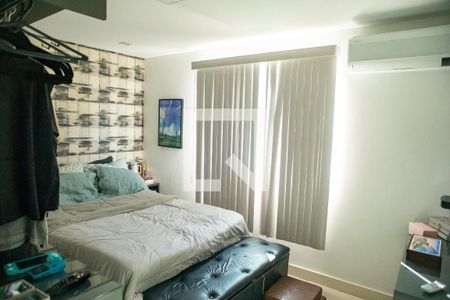 Quarto de casa de condomínio à venda com 4 quartos, 315m² em Pechincha, Rio de Janeiro
