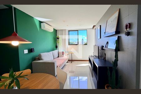 Apartamento à venda com 2 quartos, 68m² em Santa Tereza, Belo Horizonte