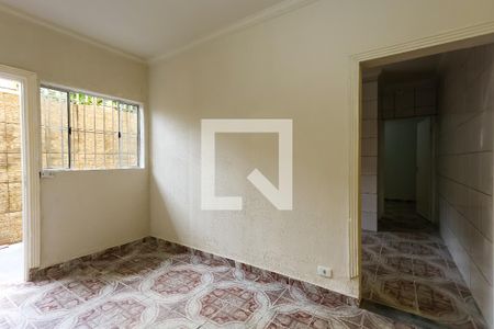 sala de casa para alugar com 2 quartos, 81m² em Vila Pirajussara, São Paulo