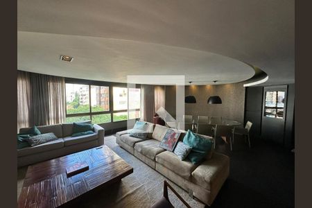 Sala de apartamento para alugar com 3 quartos, 120m² em Auxiliadora, Porto Alegre