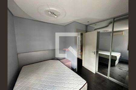 Suíte de apartamento para alugar com 3 quartos, 120m² em Auxiliadora, Porto Alegre