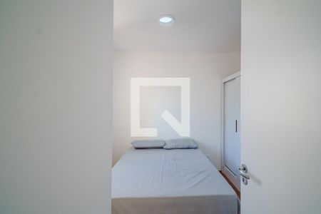 Quarto 1 de apartamento para alugar com 2 quartos, 33m² em Jardim Celeste, São Paulo