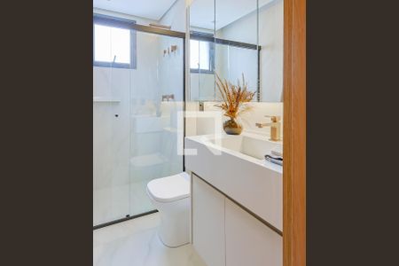 Banheiro de apartamento à venda com 3 quartos, 158m² em Pinheiros, São Paulo