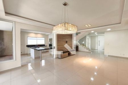 Casa de Condomínio para alugar com 3 quartos, 242m² em Swiss Park, Campinas
