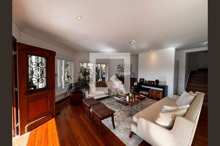 Casa de Condomínio à venda com 5 quartos, 560m² em Residencial das Estrelas, Barueri