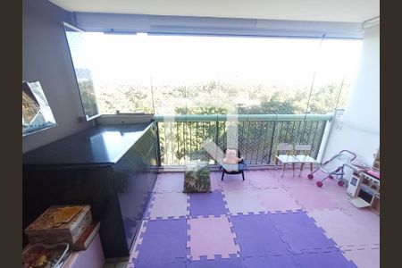 Varanda de apartamento para alugar com 3 quartos, 110m² em Barra da Tijuca, Rio de Janeiro
