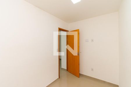 Quarto 2 de apartamento para alugar com 2 quartos, 40m² em Chácara Mafalda, São Paulo