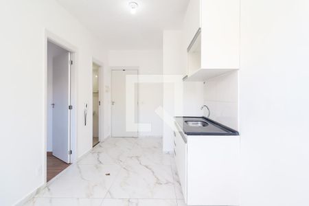 Sala/Cozinha de apartamento para alugar com 1 quarto, 36m² em Guaianases, São Paulo