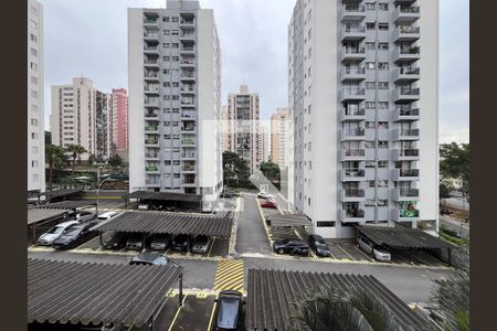 Vista da Sacada de apartamento à venda com 3 quartos, 63m² em Parque Bristol, São Paulo