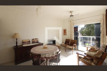 Sala de apartamento para alugar com 2 quartos, 75m² em Vila Nova, Cabo Frio