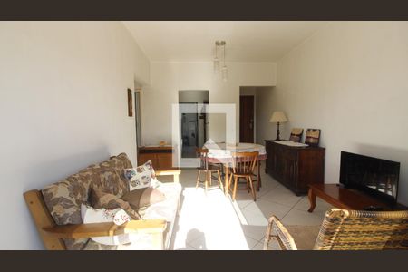 Sala de apartamento para alugar com 2 quartos, 75m² em Vila Nova, Cabo Frio