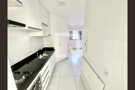 Cozinha de apartamento para alugar com 2 quartos, 50m² em Vila Isolina Mazzei, São Paulo