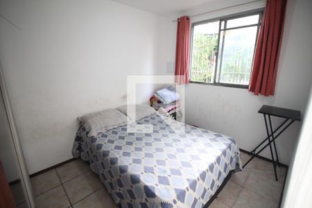 Quarto de apartamento à venda com 2 quartos, 48m² em Camargos, Belo Horizonte