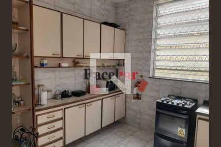 Casa à venda com 3 quartos, 240m² em Riachuelo, Rio de Janeiro