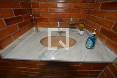 Lavado de casa para alugar com 3 quartos, 350m² em Vila Valqueire, Rio de Janeiro