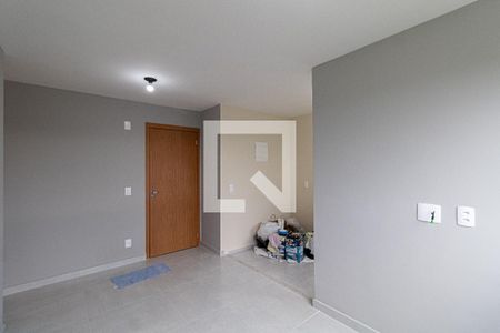 Sala/Cozinha/Área de Serviço  de apartamento para alugar com 2 quartos, 40m² em Colônia (zona Leste), São Paulo