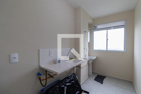 Sala/Cozinha/Área de Serviço  de apartamento para alugar com 2 quartos, 40m² em Colônia (zona Leste), São Paulo