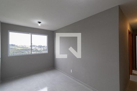 Sala/Cozinha/Área de Serviço  de apartamento para alugar com 2 quartos, 40m² em Colônia (zona Leste), São Paulo