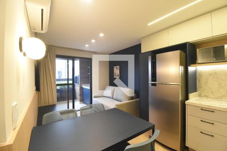 Apartamento para alugar com 1 quarto, 43m² em Centro, Curitiba