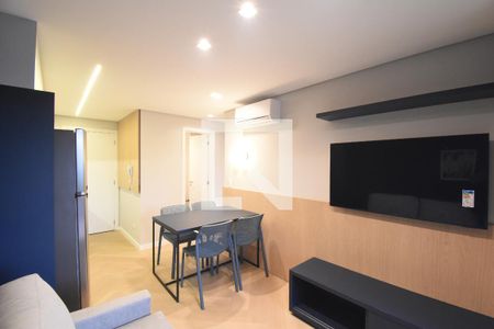 Apartamento para alugar com 1 quarto, 43m² em Centro, Curitiba