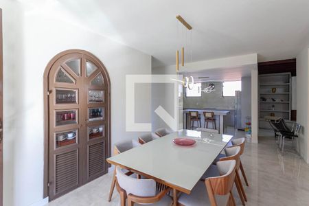 Sala de casa à venda com 6 quartos, 470m² em Bandeirantes (pampulha), Belo Horizonte