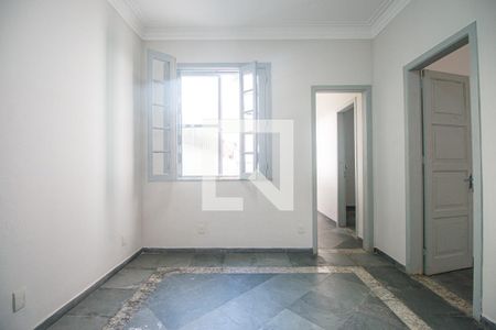 Quarto 1 de casa à venda com 2 quartos, 120m² em Grajaú, Rio de Janeiro