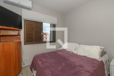 Quarto de apartamento para alugar com 2 quartos, 60m² em Cristo Redentor, Porto Alegre