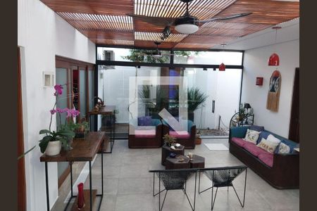 Casa à venda com 3 quartos, 300m² em Cerâmica, São Caetano do Sul