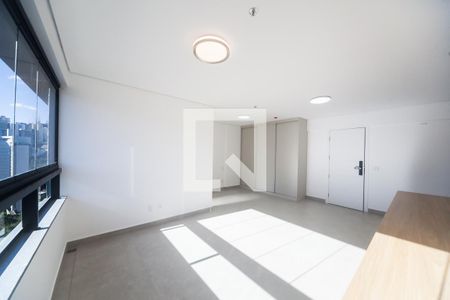 sala / quarto  de kitnet/studio para alugar com 1 quarto, 43m² em Vale do Sereno, Nova Lima