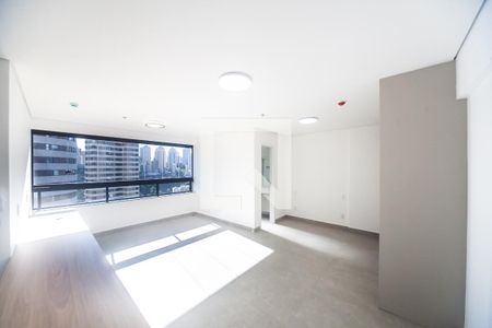 sala / quarto  de kitnet/studio para alugar com 1 quarto, 43m² em Vale do Sereno, Nova Lima
