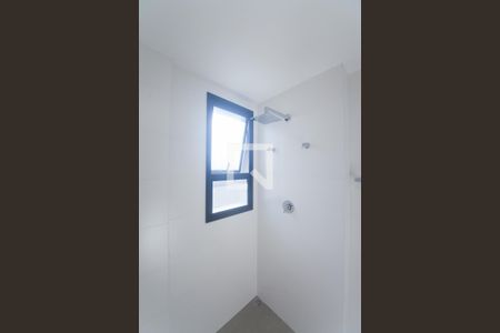 Banheiro de kitnet/studio para alugar com 1 quarto, 40m² em Vale do Sereno, Nova Lima