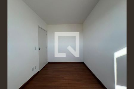 Quarto 2 de apartamento para alugar com 2 quartos, 51m² em Cadiz, Gravataí