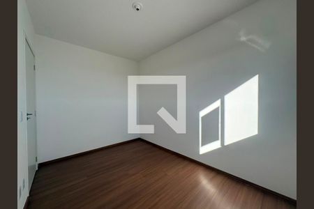 Quarto 2 de apartamento para alugar com 2 quartos, 51m² em Cadiz, Gravataí