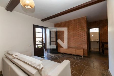 SALA de casa para alugar com 3 quartos, 630m² em Parque das Universidades, Campinas